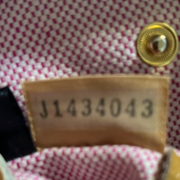 Dooney & Bourke - Pebble Grain Logo Loc Sac with Dust Bag - Picture 6 of 9